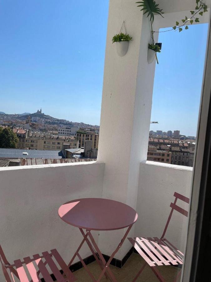 Sublime 2 Pieces Vue Incroyable Mer Et Tout Les Monuments De Marseilles Exterior foto